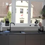 Xzllenz Modern S-bahn Smart-tv Kueche Parken Wellbeing
