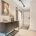 Xzllenz Modern S-bahn Smart-tv Kueche Parken Wellbeing 3* Ottensoos