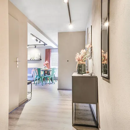 Aparthotel Xzllenz Modern S-bahn Smart-tv Kueche Parken Wellbeing